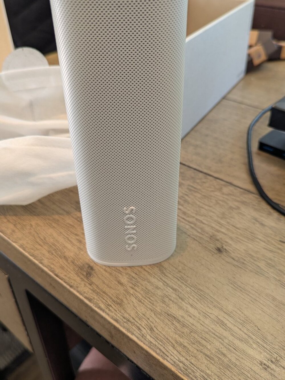 Sonos Roam 2 White Portable Speaker NWT - Never Used